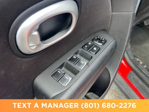 Used 2017 Kia Soul + FWD image 16