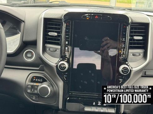 New 2026 RAM 1500 Big Horn AWD/4WD image 9