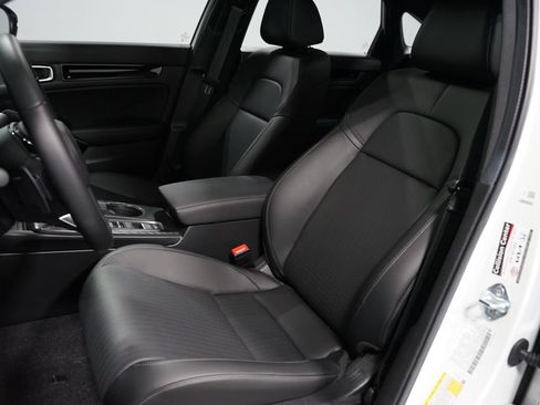 Used 2025 Honda Civic Sport image 29