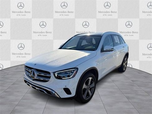 Certified 2022 Mercedes-Benz GLC 300 4MATIC image 4