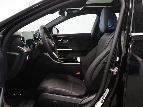 Used 2025 Mercedes-Benz C 300 4MATIC Sedan image 12