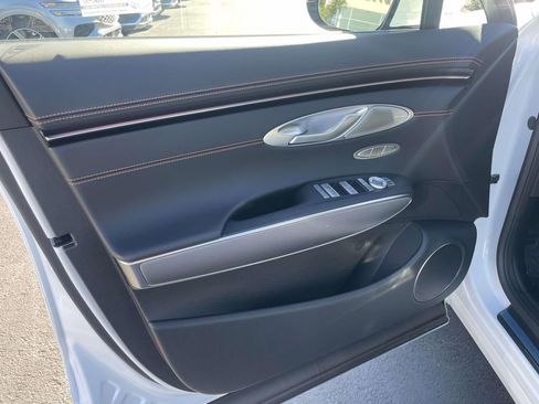 New 2026 Genesis GV70 3.5T Sport Advanced AWD/4WD image 19