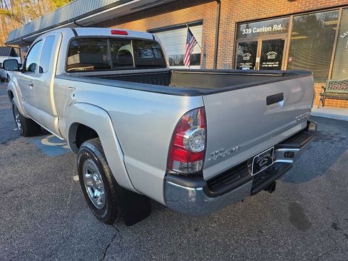 Used 2013 Toyota Tacoma PreRunner w/ SR5 Pkg image 3