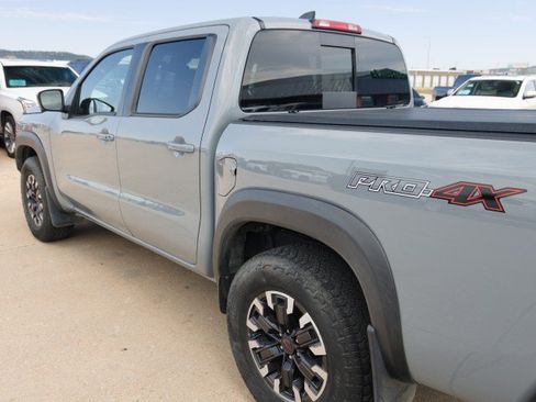 Used 2023 Nissan Frontier PRO-4X w/ Pro Convenience Package AWD/4WD image 9
