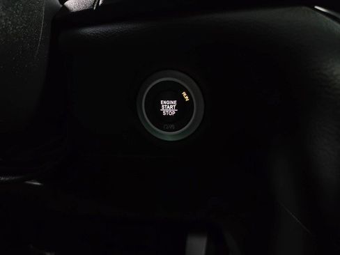 Used 2020 Chrysler Pacifica Touring w/ S Appearance Package image 27