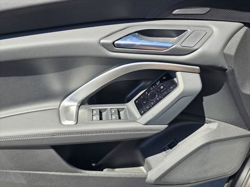 New 2026 Audi Q5 Premium Plus AWD/4WD image 10