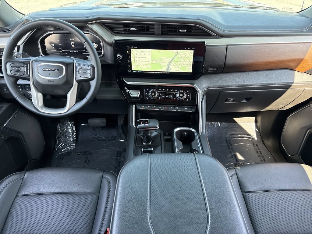 Used 2023 GMC Sierra 1500 Denali w/ Denali Reserve Package AWD/4WD image 2