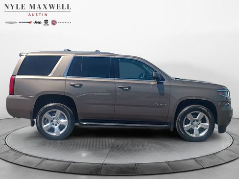Used 2016 Chevrolet Tahoe LT w/ Luxury Package image 17