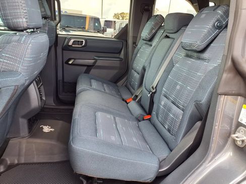 Used 2025 Ford Bronco Heritage Edition AWD/4WD image 25