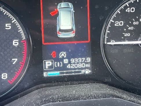 Used 2022 Subaru Forester AWD/4WD image 8