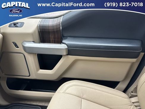 Used 2016 Ford F150 Lariat w/ Equipment Group 502A Luxury AWD/4WD image 28