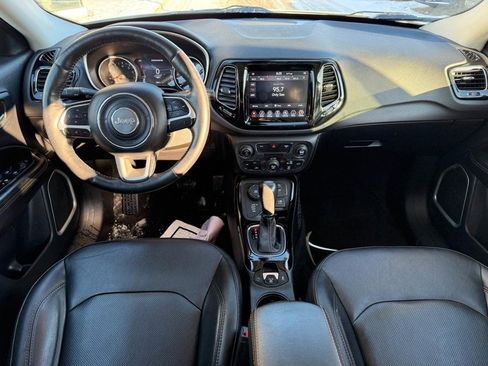 Used 2019 Jeep Compass Limited image 13