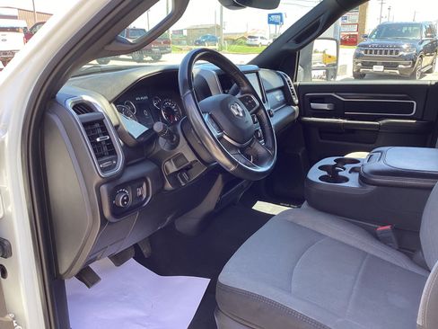 Used 2024 RAM 2500 Big Horn AWD/4WD image 10