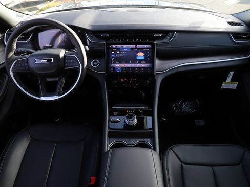 New 2025 Jeep Grand Cherokee Limited image 20