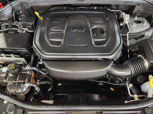 Used 2019 Jeep Grand Cherokee Altitude RWD image 50