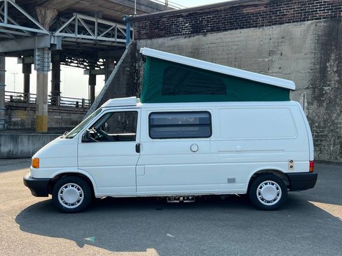 Used 1995 Volkswagen Eurovan Camper image 57