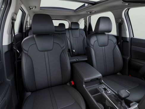 New 2026 Kia Sorento S w/ S Panoramic Sunroof Package FWD image 11