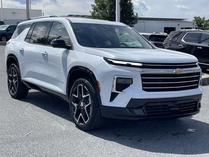 New 2026 Chevrolet Traverse High Country w/ LPO, Floor Liner Package