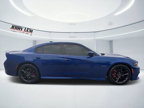 Used 2021 Dodge Charger R/T w/ Performance Handling Group RWD image 2