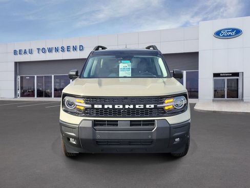 New 2025 Ford Bronco Sport Outer Banks w/ Outer Banks Tech Package+ image 2