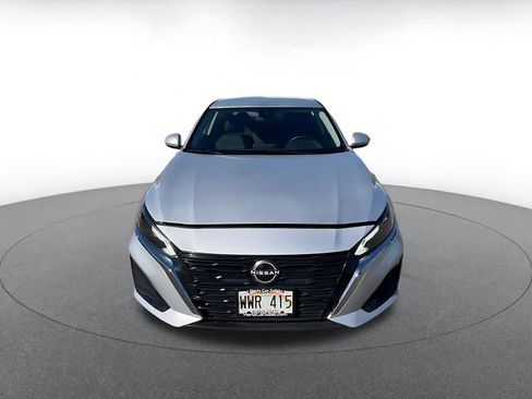 Used 2023 Nissan Altima 2.5 S FWD image 4