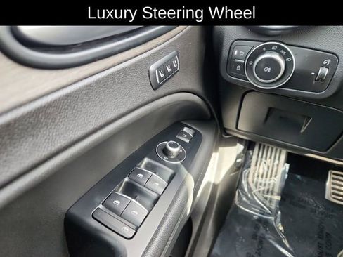 Used 2019 Alfa Romeo Stelvio Ti Lusso w/ Quick Order Package 22X Lusso image 38