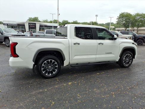 Used 2024 Toyota Tundra Limited w/ Power Package AWD/4WD image 8
