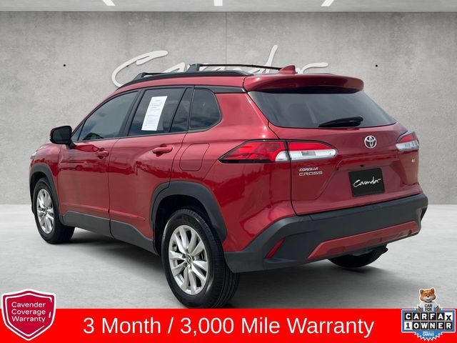 Used 2022 Toyota Corolla Cross LE FWD image 14
