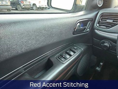 Used 2024 Dodge Durango GT AWD/4WD image 30