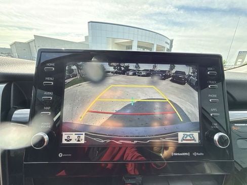 Used 2021 Toyota Camry XSE image 17