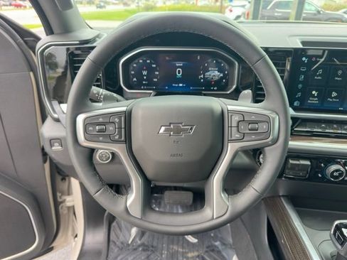 New 2026 Chevrolet Silverado 1500 RST w/ Convenience Package II AWD/4WD image 21
