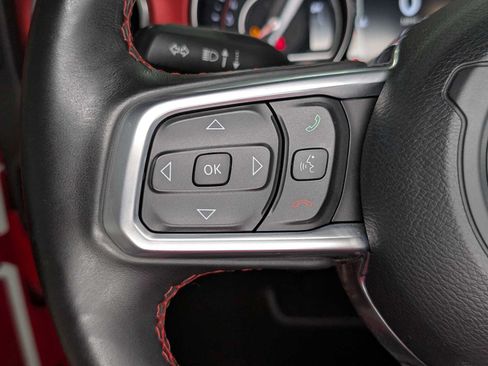 Used 2020 Jeep Gladiator Rubicon AWD/4WD image 39