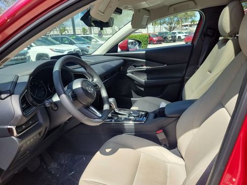 Used 2024 MAZDA CX-30 AWD 2.5 S w/ Preferred Package image 11
