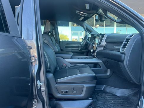 Used 2022 RAM 2500 Laramie w/ Night Edition image 19