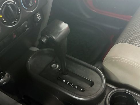 Used 2007 Jeep Wrangler X image 16