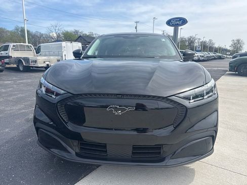 Used 2025 Ford Mustang Mach-E Select w/ Comfort Package Lite image 3