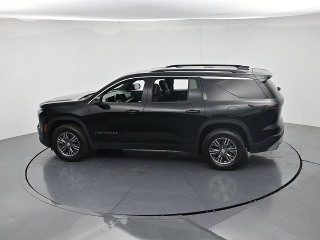 Used 2025 Chevrolet Traverse LT AWD/4WD image 50
