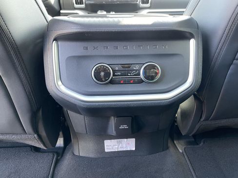 New 2026 Ford Expedition Max Platinum w/ Driver's Package image 41