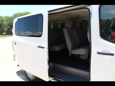 Used 2015 Nissan NV 3500 S w/ Power Basic Package RWD image 12