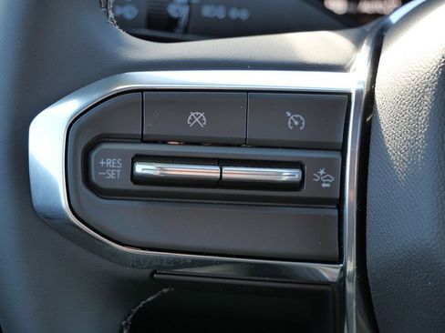 New 2026 GMC Canyon Elevation w/ Convenience Package image 46