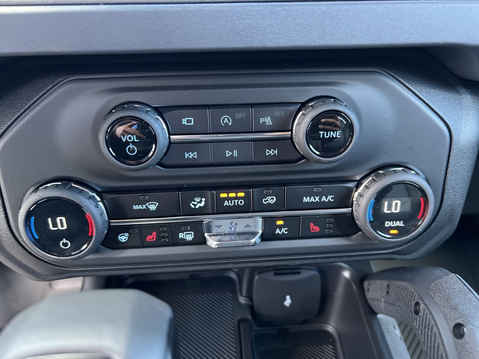 New 2026 Ford Bronco Raptor AWD/4WD image 45