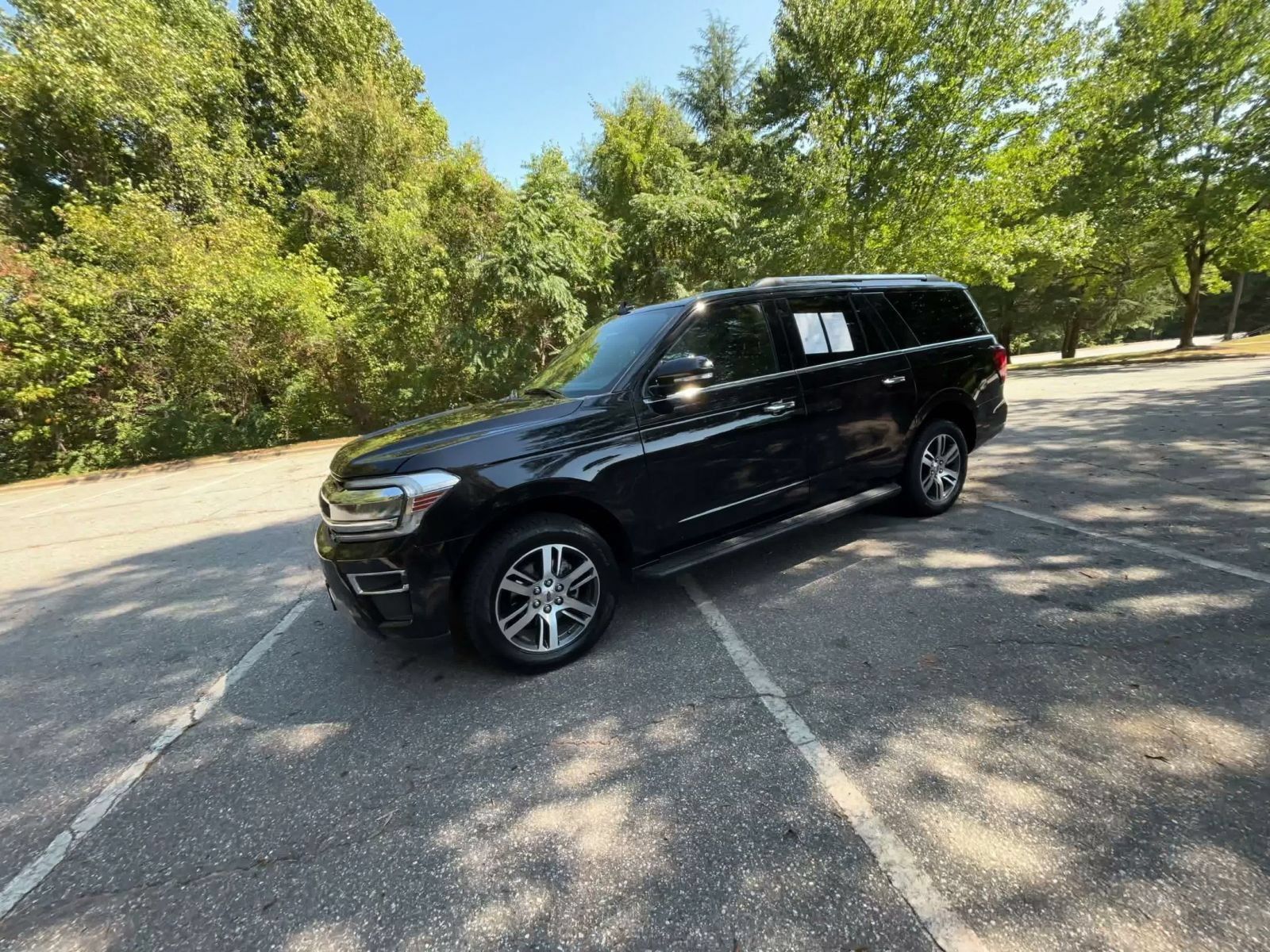 Used 2024 Ford Expedition Max Limited AWD/4WD image 6