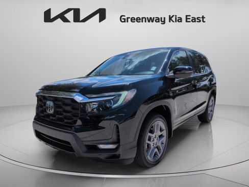 Used 2023 Honda Passport EX-L image 10