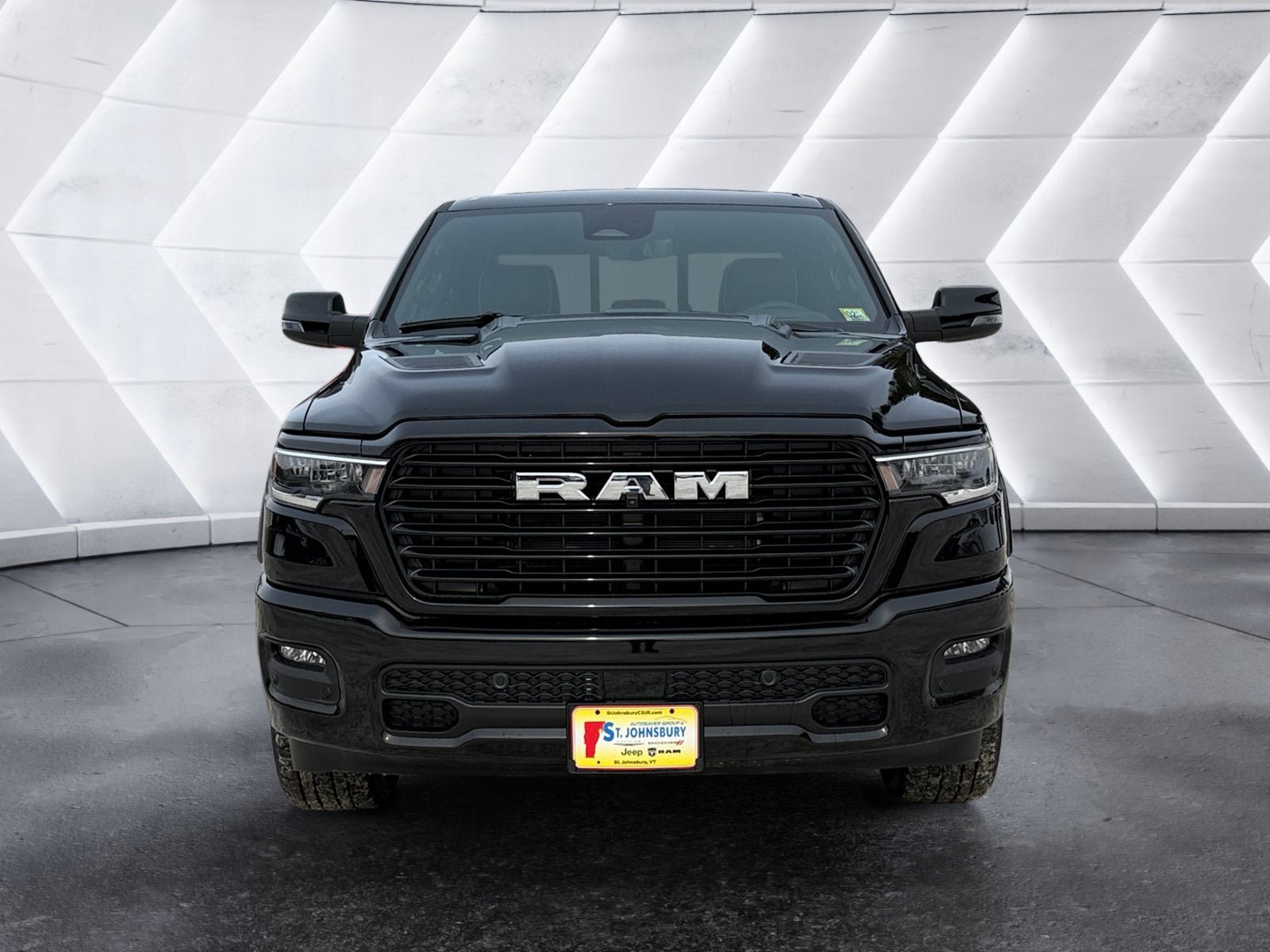 New 2026 RAM 1500 Laramie w/ Advanced Safety Group II AWD/4WD image 8