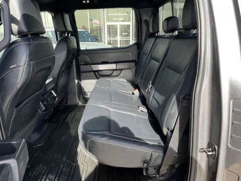 Certified 2022 Ford F150 XLT w/ Equipment Group 302A High image 11