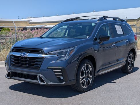 Used 2024 Subaru Ascent Touring AWD/4WD image 8