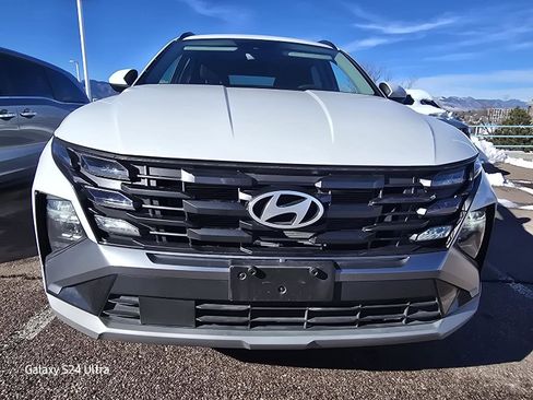 Used 2025 Hyundai Tucson SEL image 2