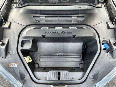 Used 2025 Ford Mustang Mach-E Premium AWD/4WD image 18