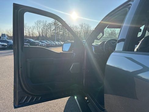 Used 2022 Ford F150 Lariat w/ Equipment Group 502A High image 22