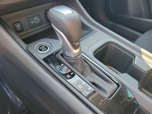 Certified 2025 Nissan Sentra S image 30